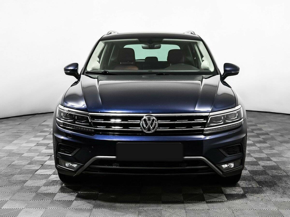 Volkswagen Tiguan б/у, 2017, Роботизированная. Фото: #1