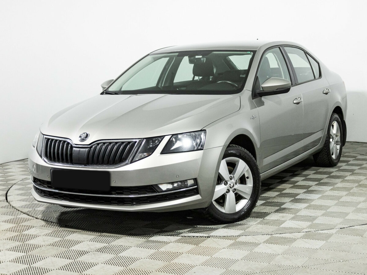 Skoda Octavia б/у, 2019, Роботизированная. Посмотреть фото