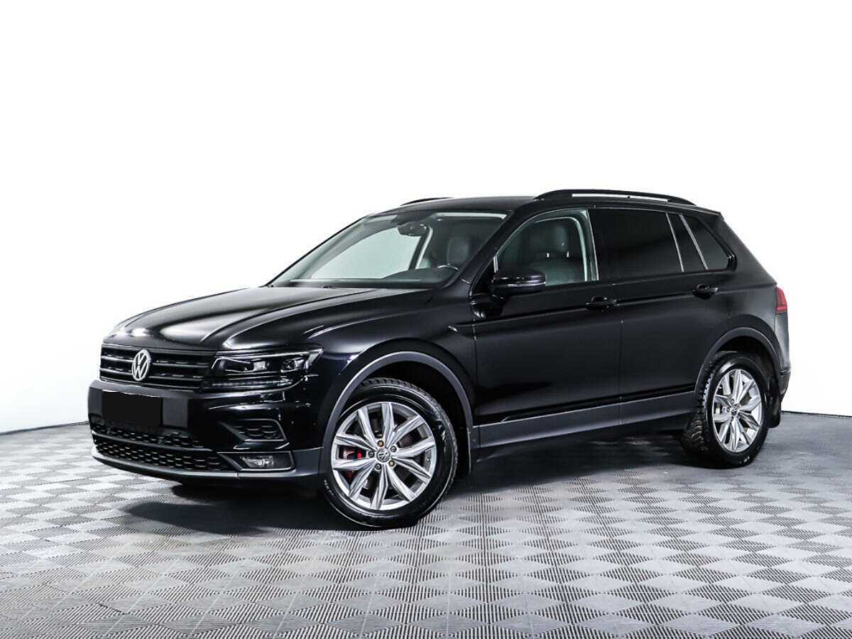 Volkswagen Tiguan б/у, 2018, Роботизированная. Посмотреть фото
