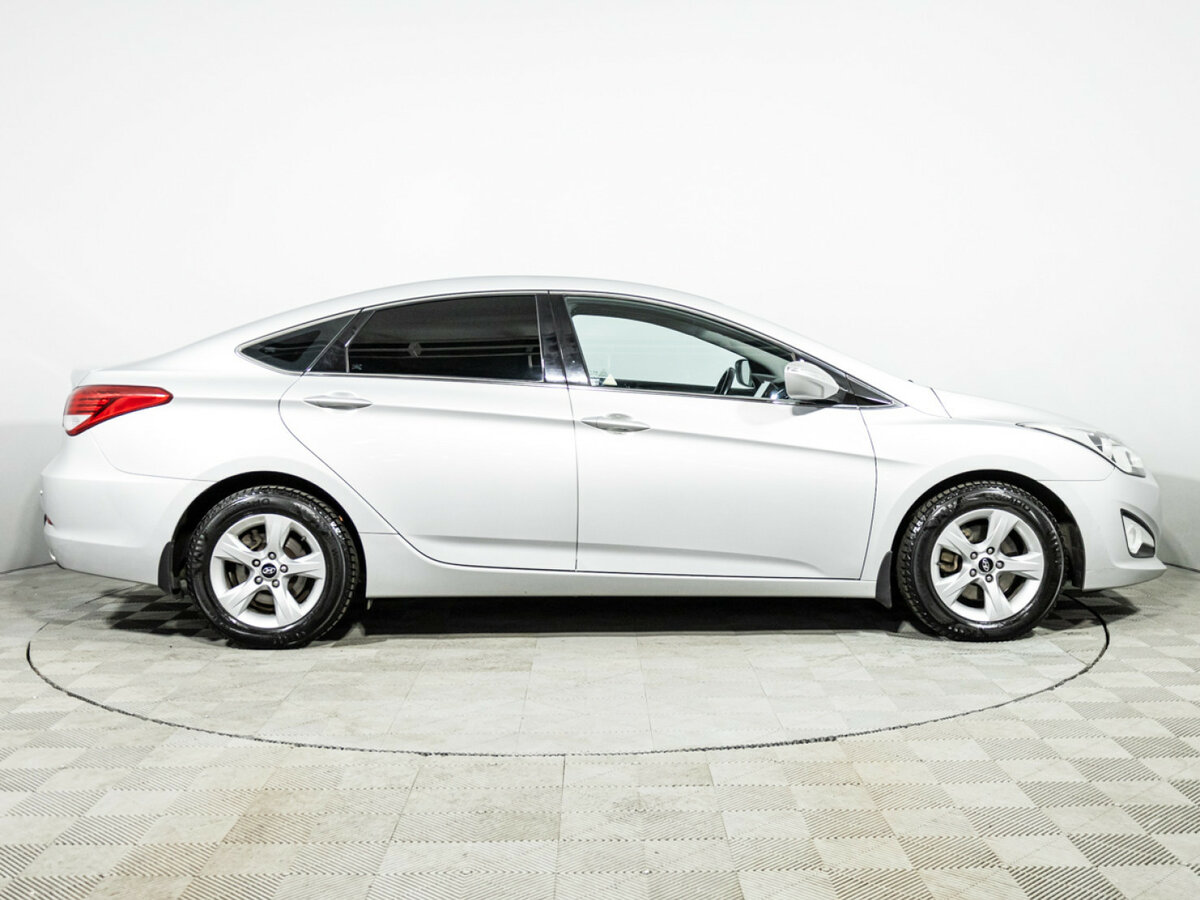 Hyundai i40 б/у, 2014, Автоматическая. Фото: #3