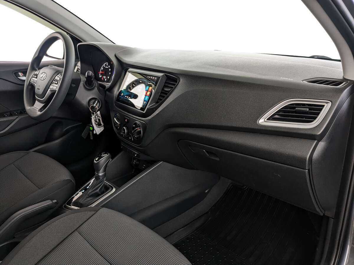 Hyundai Solaris б/у, 2021, Автоматическая. Фото: #12