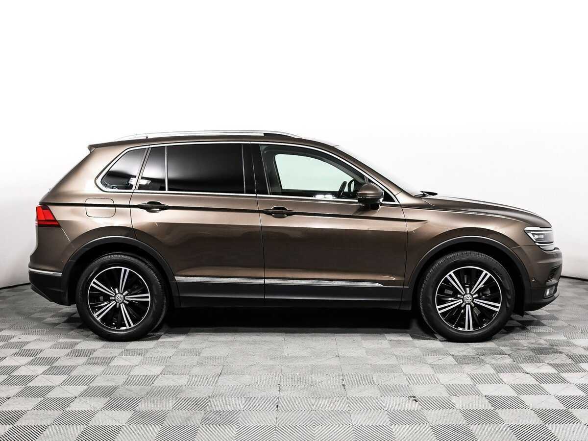 Volkswagen Tiguan б/у, 2017, Роботизированная. Фото: #3