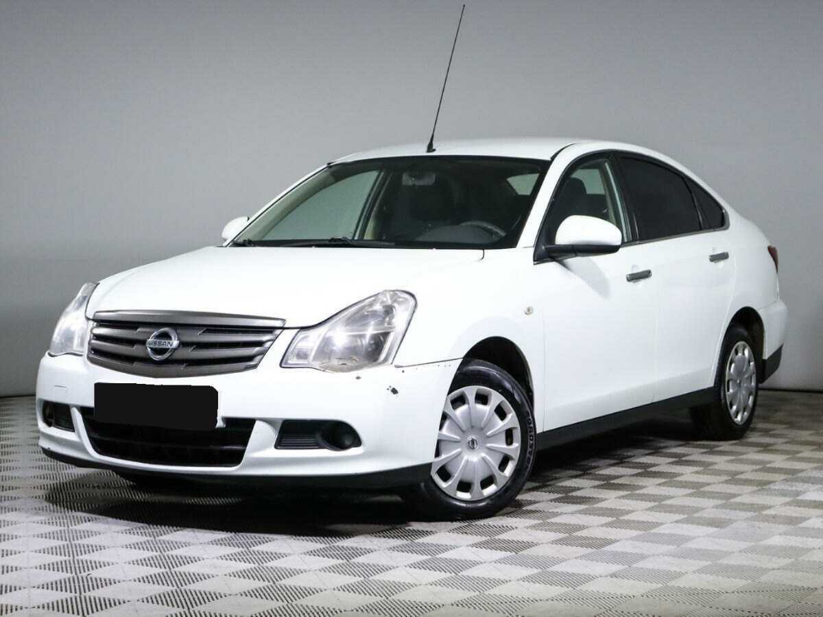 Nissan Almera б/у, 2018, Механическая. Фото: #0