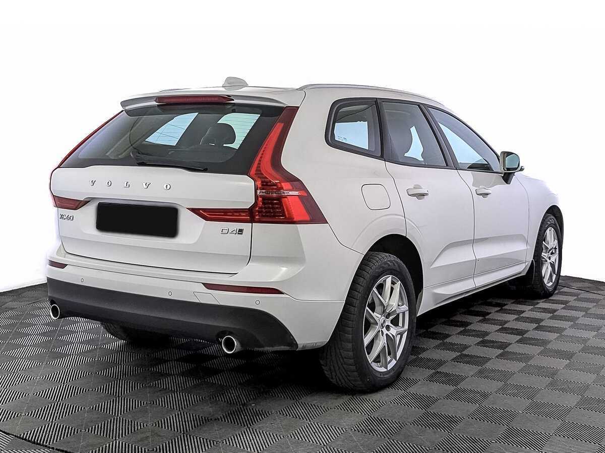 Volvo XC60 б/у, 2018, Автоматическая. Фото: #4
