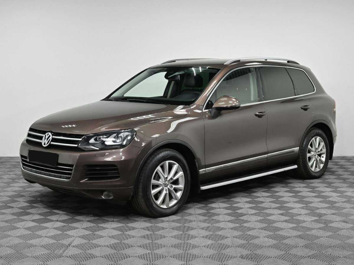 Volkswagen Touareg б/у, 2013, Автоматическая. Фото: #0