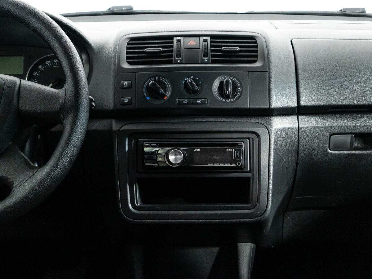 Skoda Fabia б/у, 2012, Автоматическая. Фото: #12