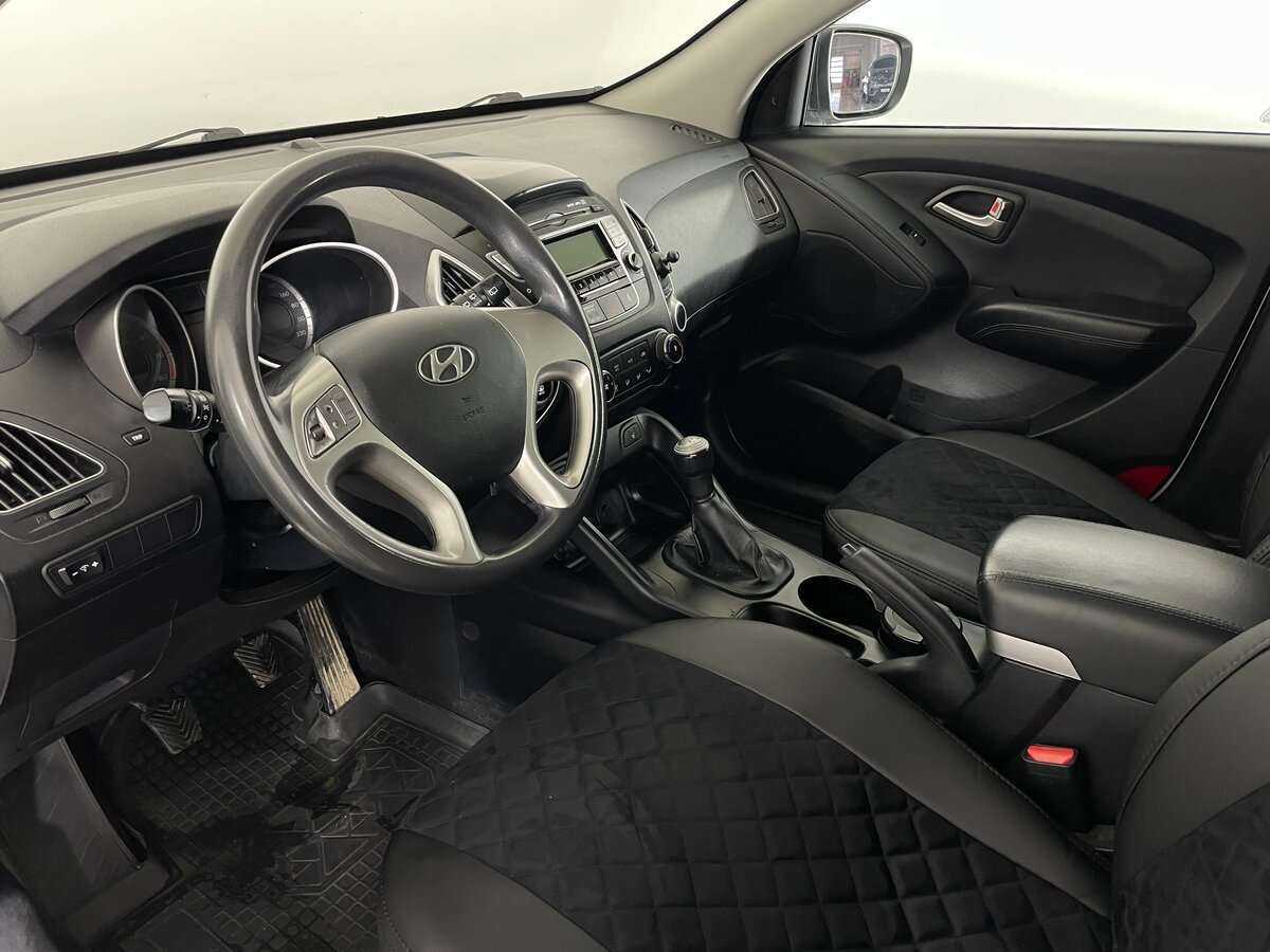 Hyundai ix35 б/у, 2013, Механическая. Фото: #7