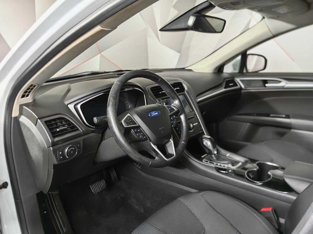 Ford Mondeo б/у, 2017, Автоматическая. Фото: #13