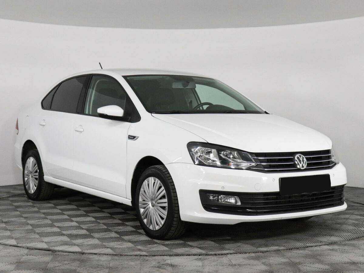 Volkswagen Polo б/у, 2019, Автоматическая. Фото: #2