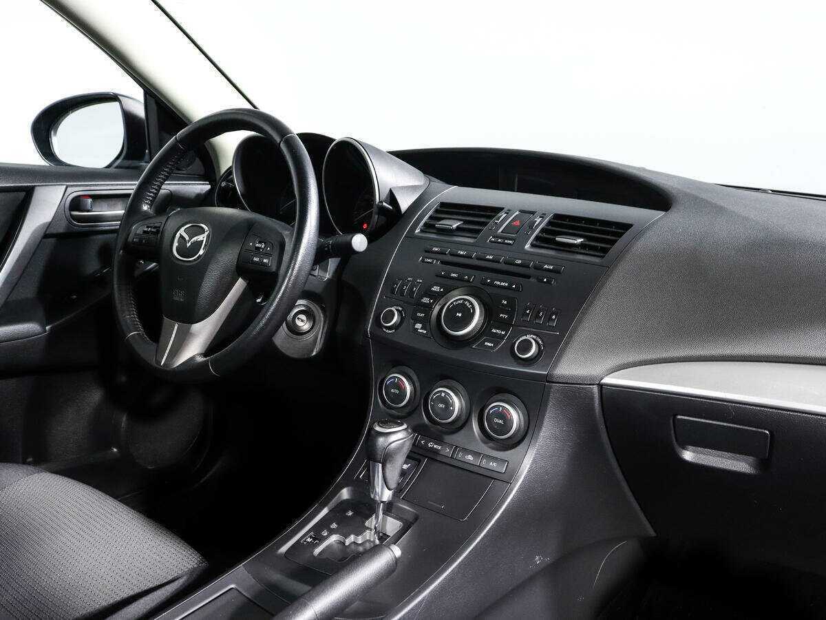 Mazda 3 б/у, 2013, Автоматическая. Фото: #8