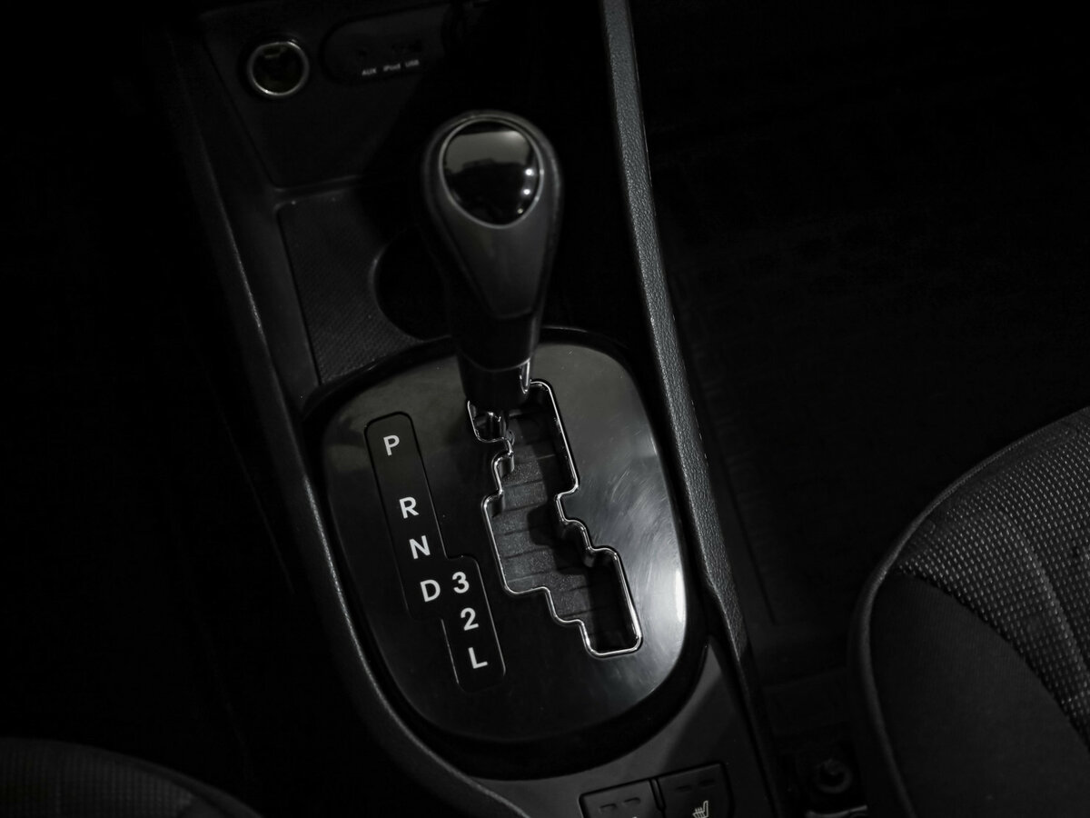 Kia Rio б/у, 2013, Автоматическая. Фото: #13