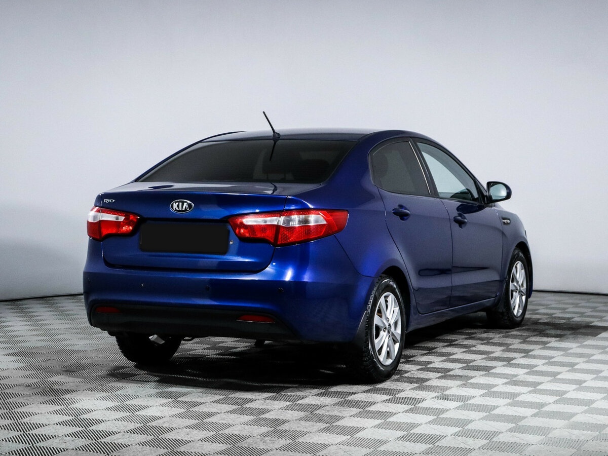 Kia Rio б/у, 2015, Автоматическая. Фото: #2
