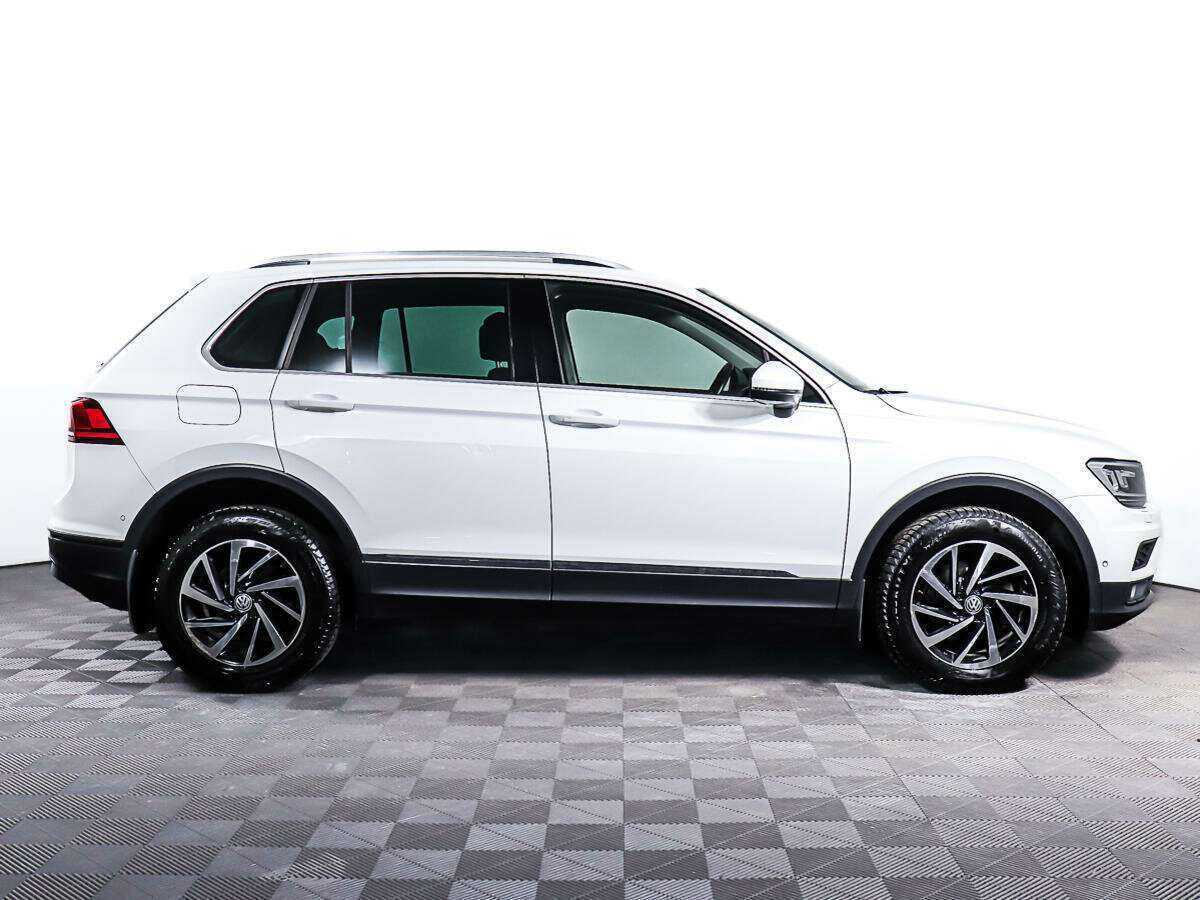 Volkswagen Tiguan б/у, 2018, Роботизированная. Фото: #3