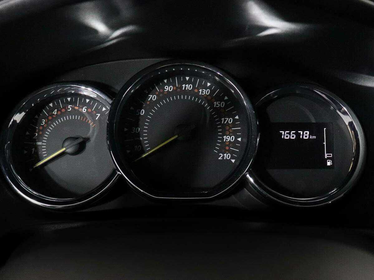 Renault Sandero б/у, 2020, Автоматическая. Фото: #8