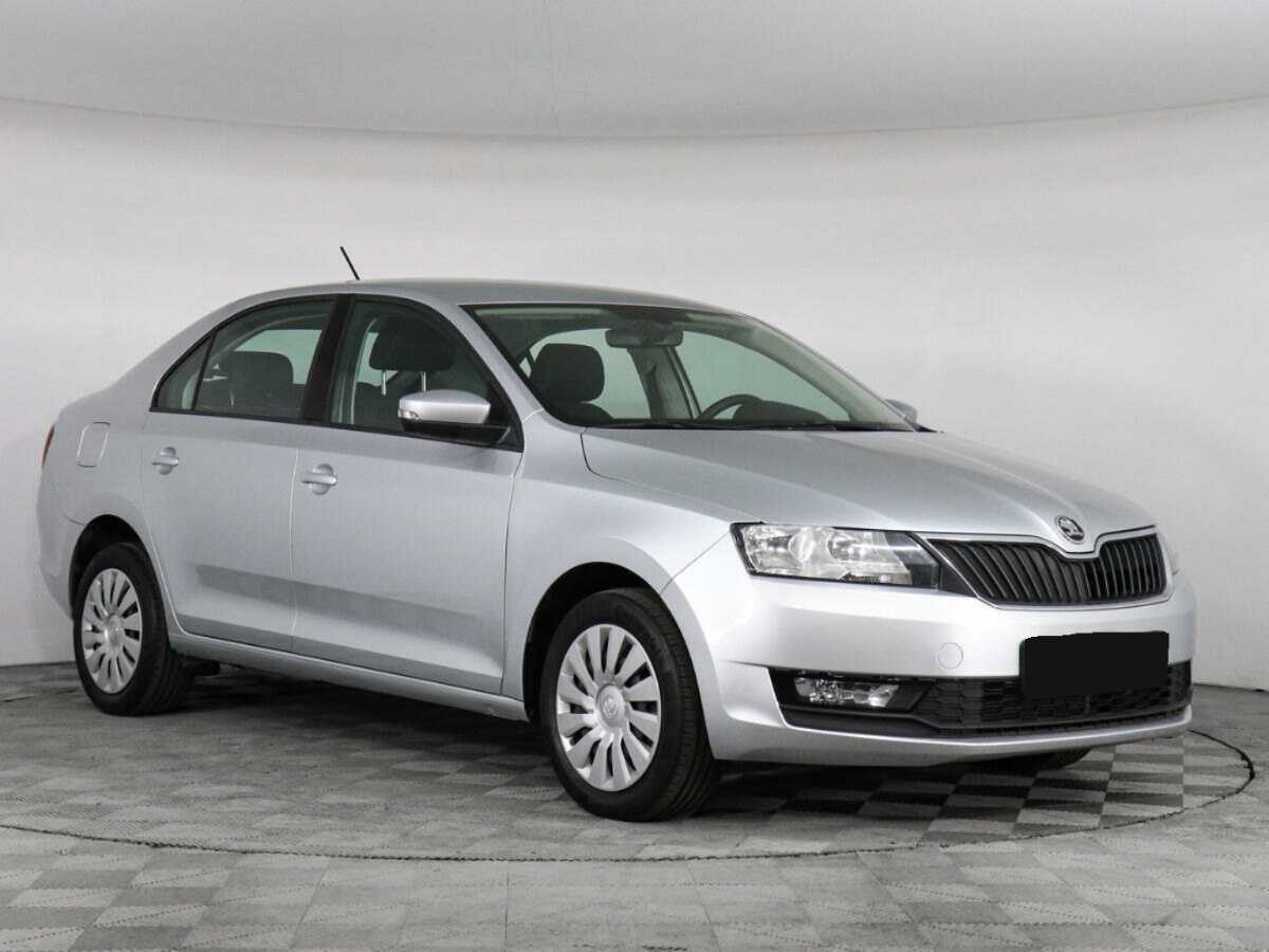 Skoda Rapid б/у, 2018, Механическая. Фото: #2