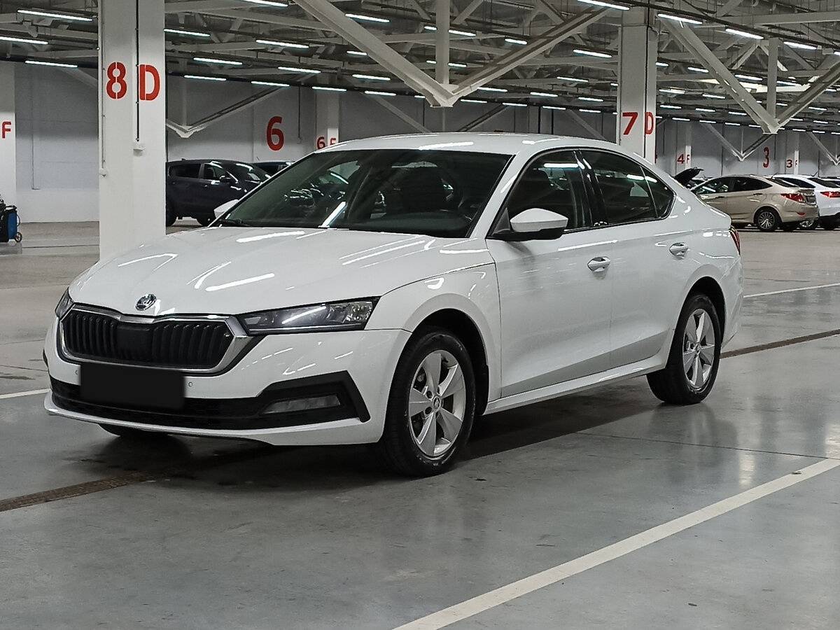Skoda Octavia б/у, 2021, Автоматическая. Фото: #0