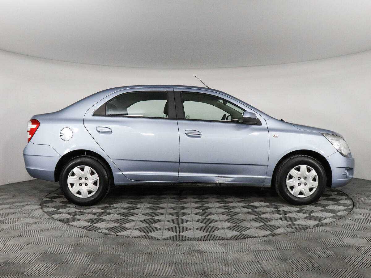Chevrolet Cobalt б/у, 2013, Механическая. Фото: #3
