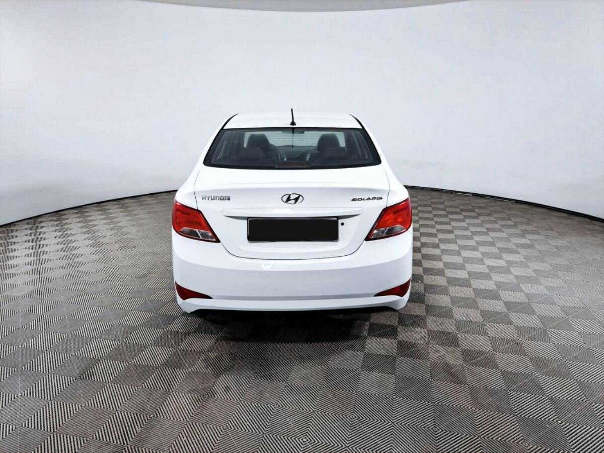 Hyundai Solaris б/у, 2014, Механическая. Фото: #5