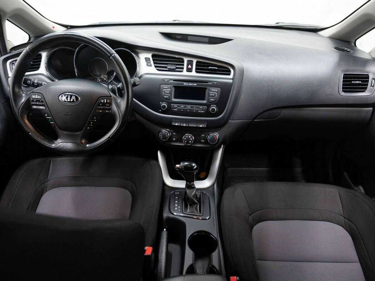Kia Ceed б/у, 2014, Автоматическая. Фото: #11