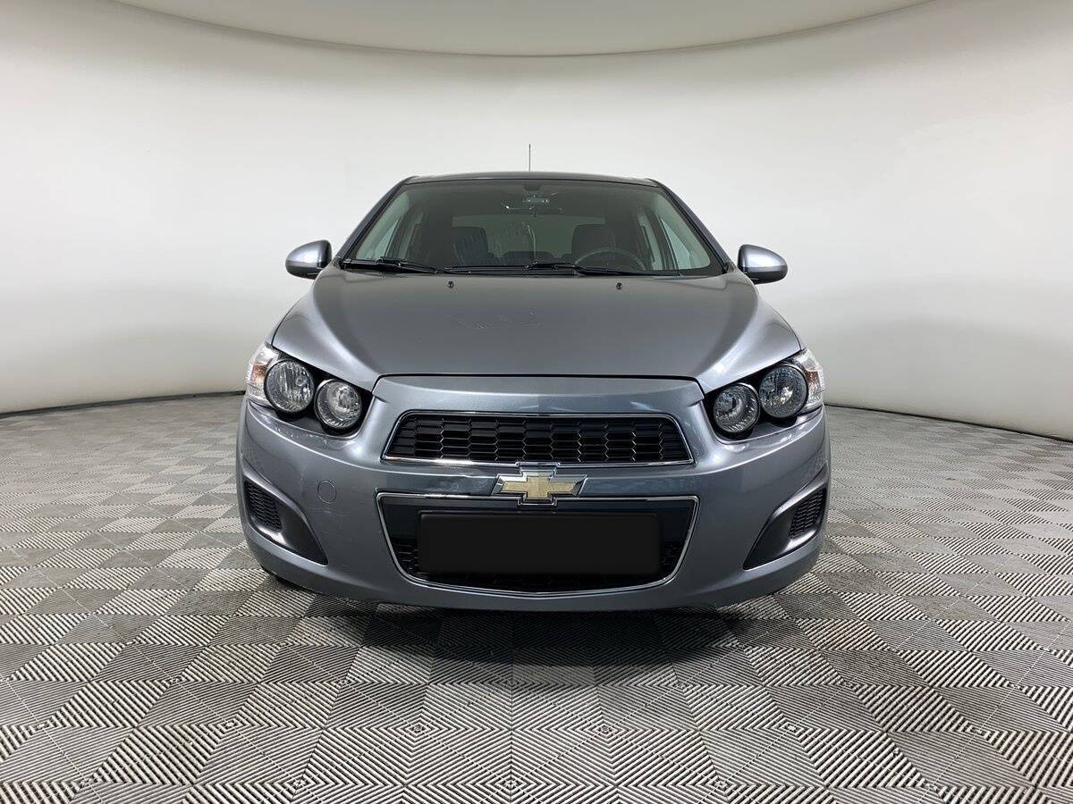 Chevrolet Aveo б/у, 2014, Автоматическая. Фото: #1