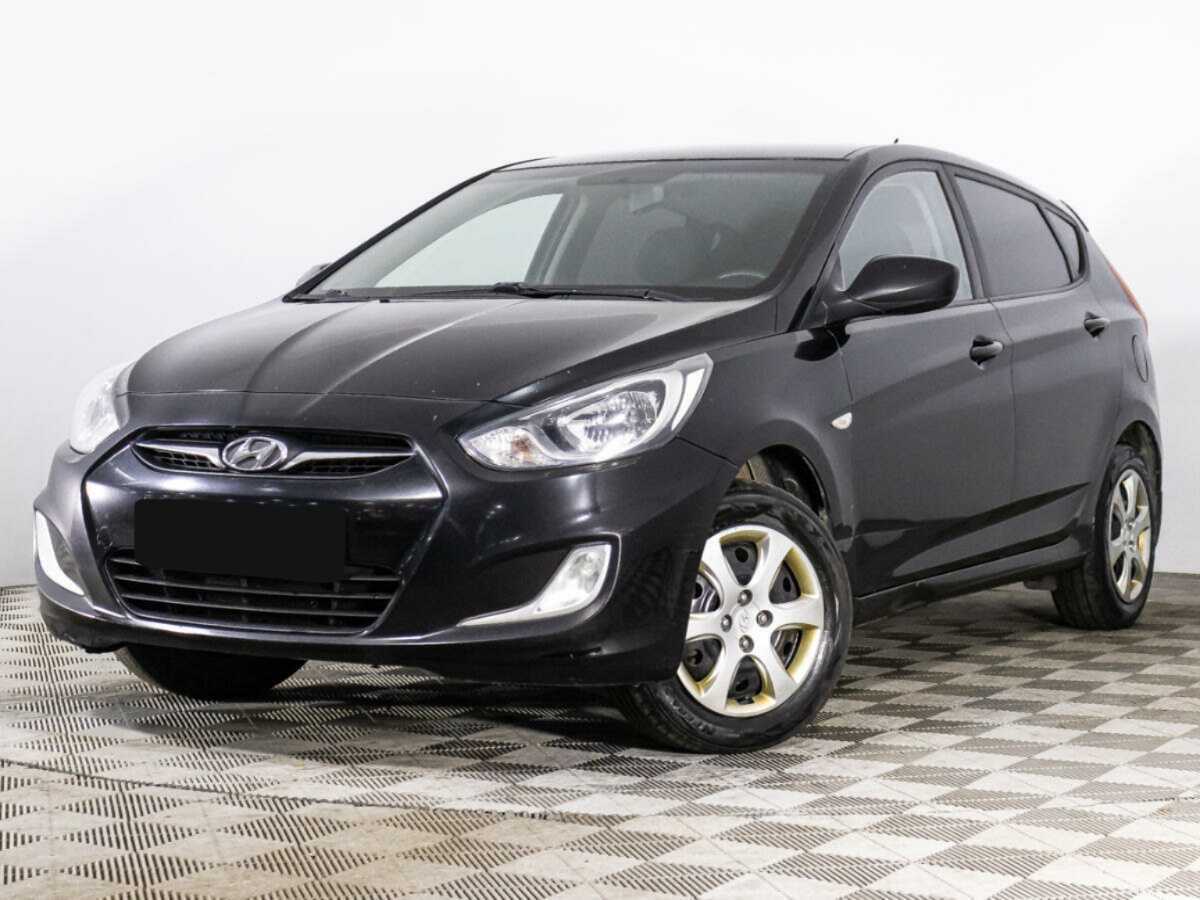 Hyundai Solaris б/у, 2012, Механическая. Посмотреть фото