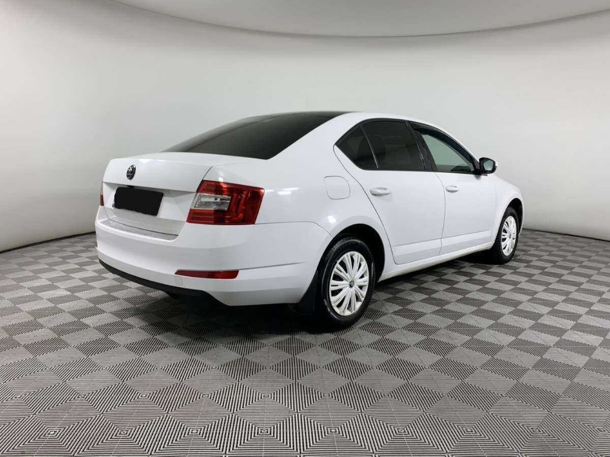 Skoda Octavia б/у, 2014, Механическая. Фото: #4