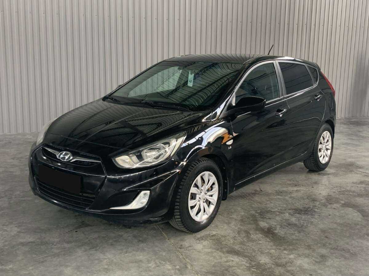 Hyundai Solaris б/у, 2012, Автоматическая. Посмотреть фото