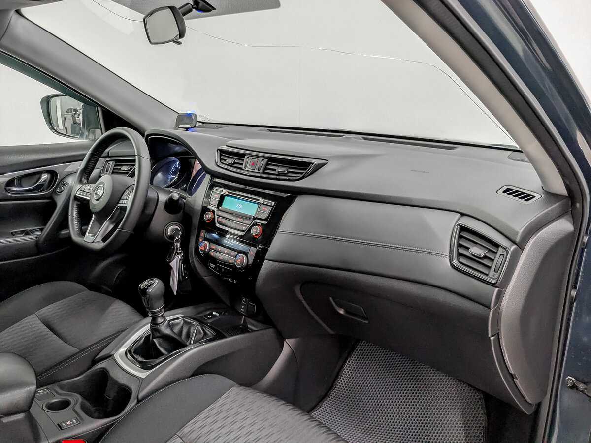 Nissan X-Trail б/у, 2019, Механическая. Фото: #10
