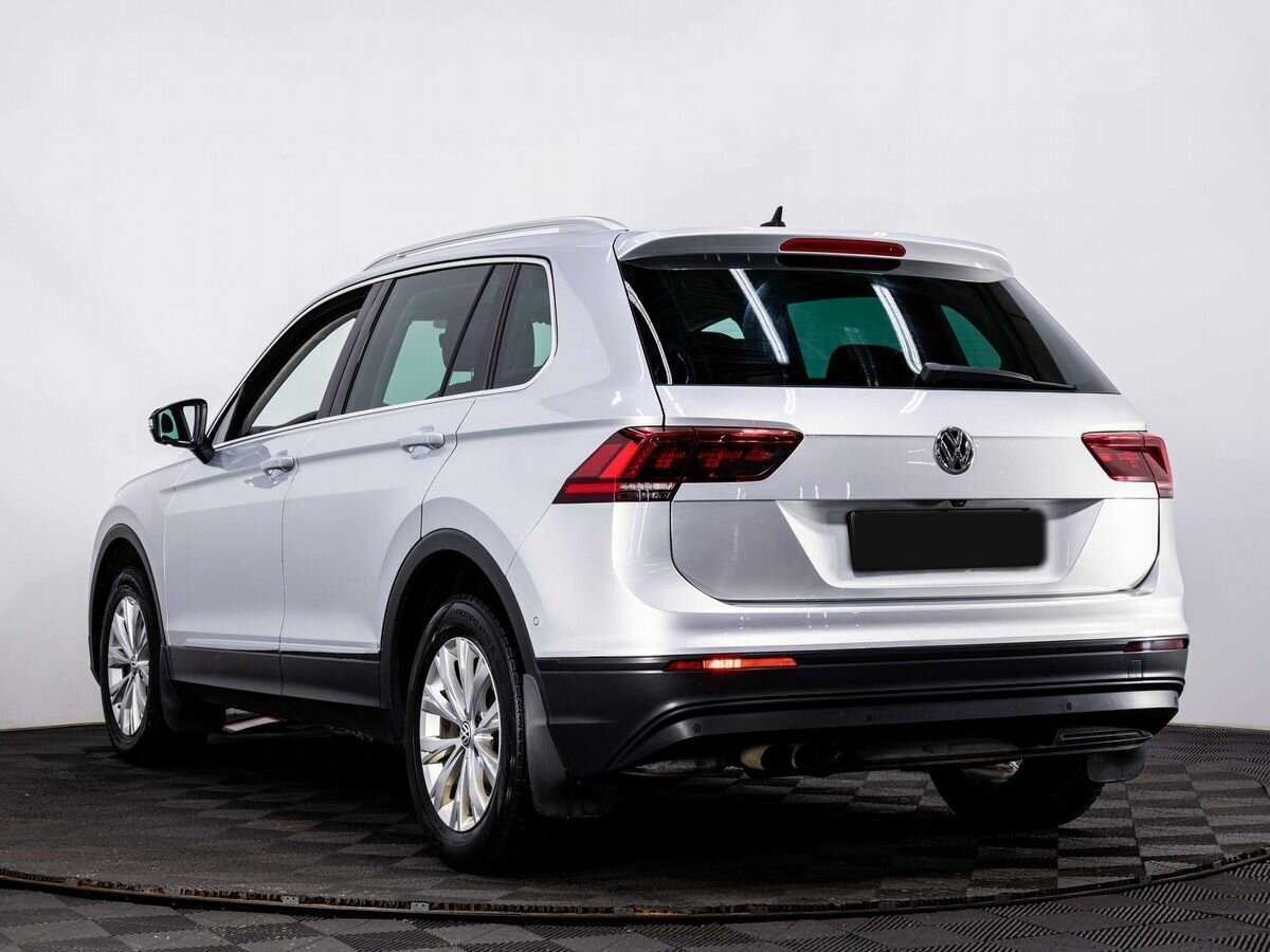 Volkswagen Tiguan б/у, 2017, Роботизированная. Фото: #3