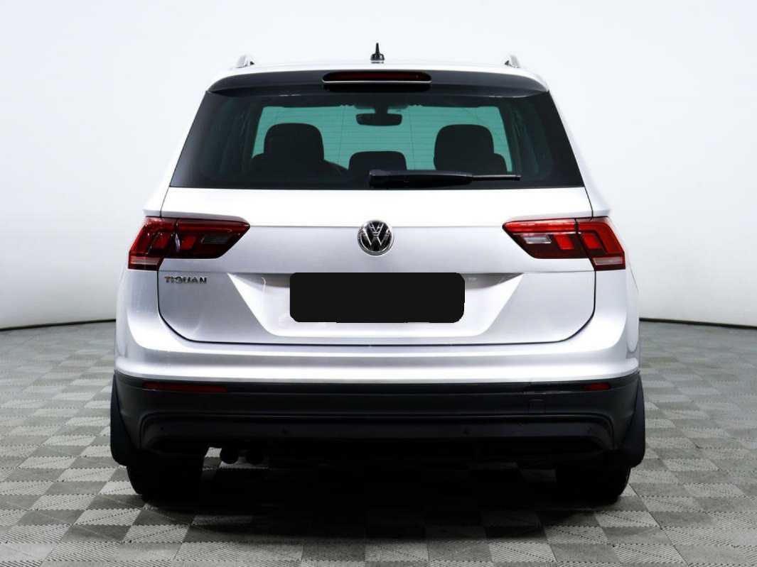 Volkswagen Tiguan б/у, 2017, Роботизированная. Фото: #5