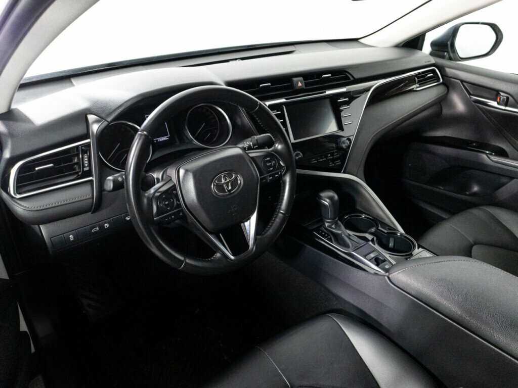 Toyota Camry б/у, 2018, Автоматическая. Фото: #10