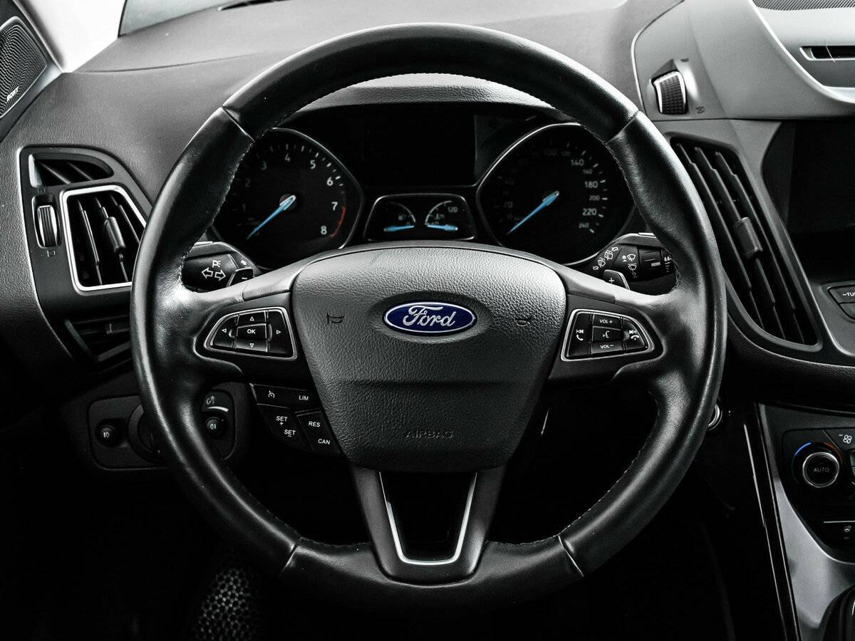 Ford Kuga б/у, 2017, Автоматическая. Фото: #11