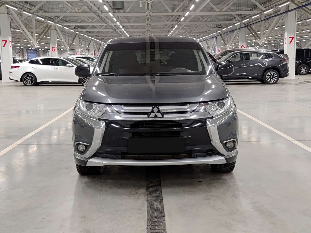 Mitsubishi Outlander б/у, 2016, Вариатор. Фото: #1