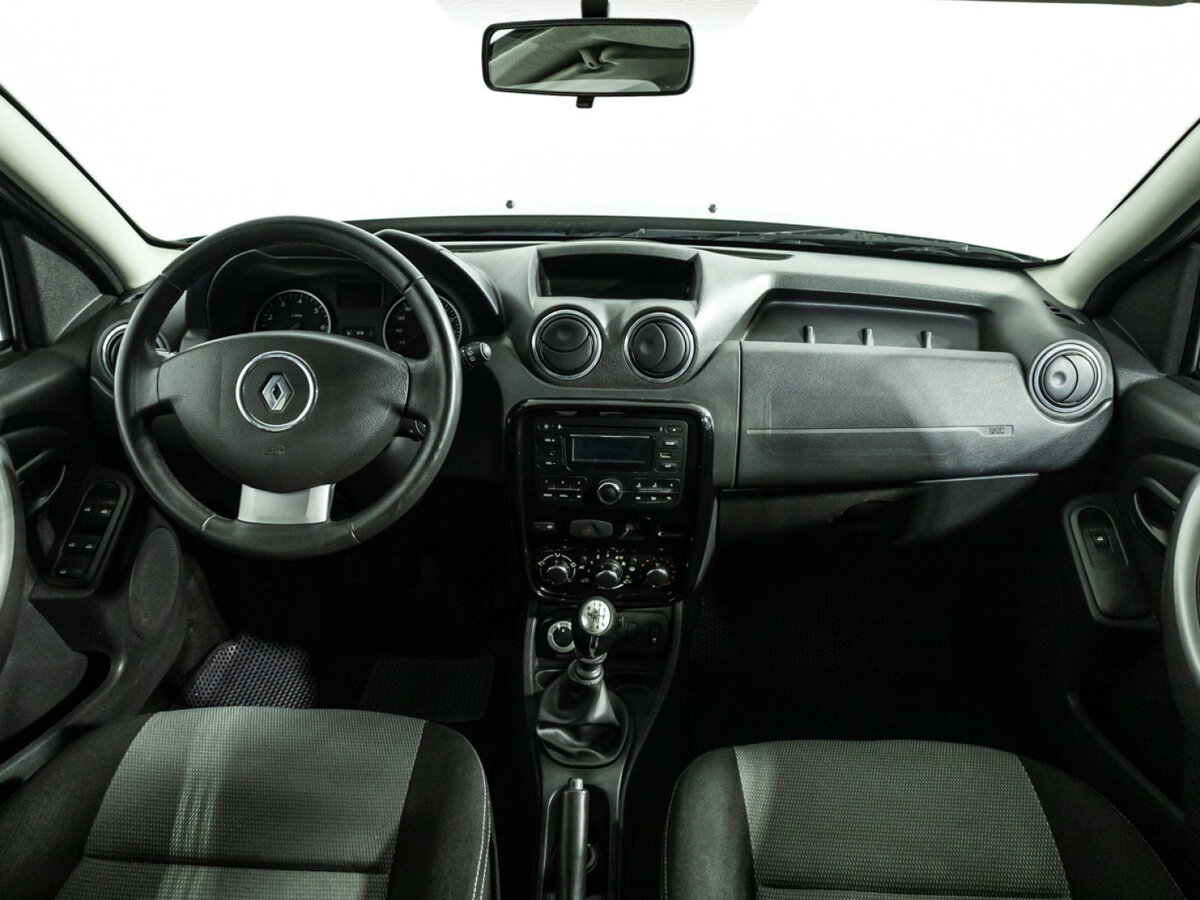 Renault Duster б/у, 2013, Механическая. Фото: #12