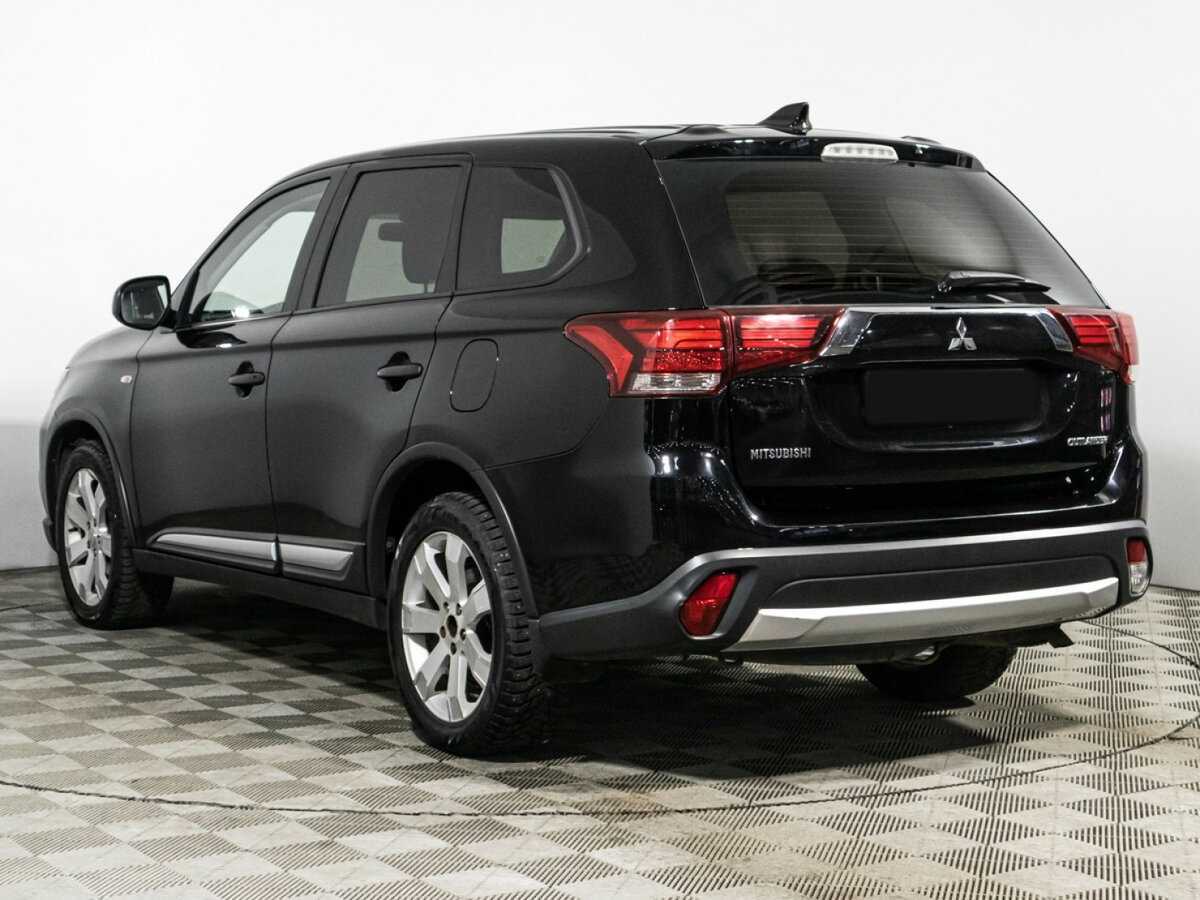 Mitsubishi Outlander б/у, 2018, Вариатор. Фото: #6