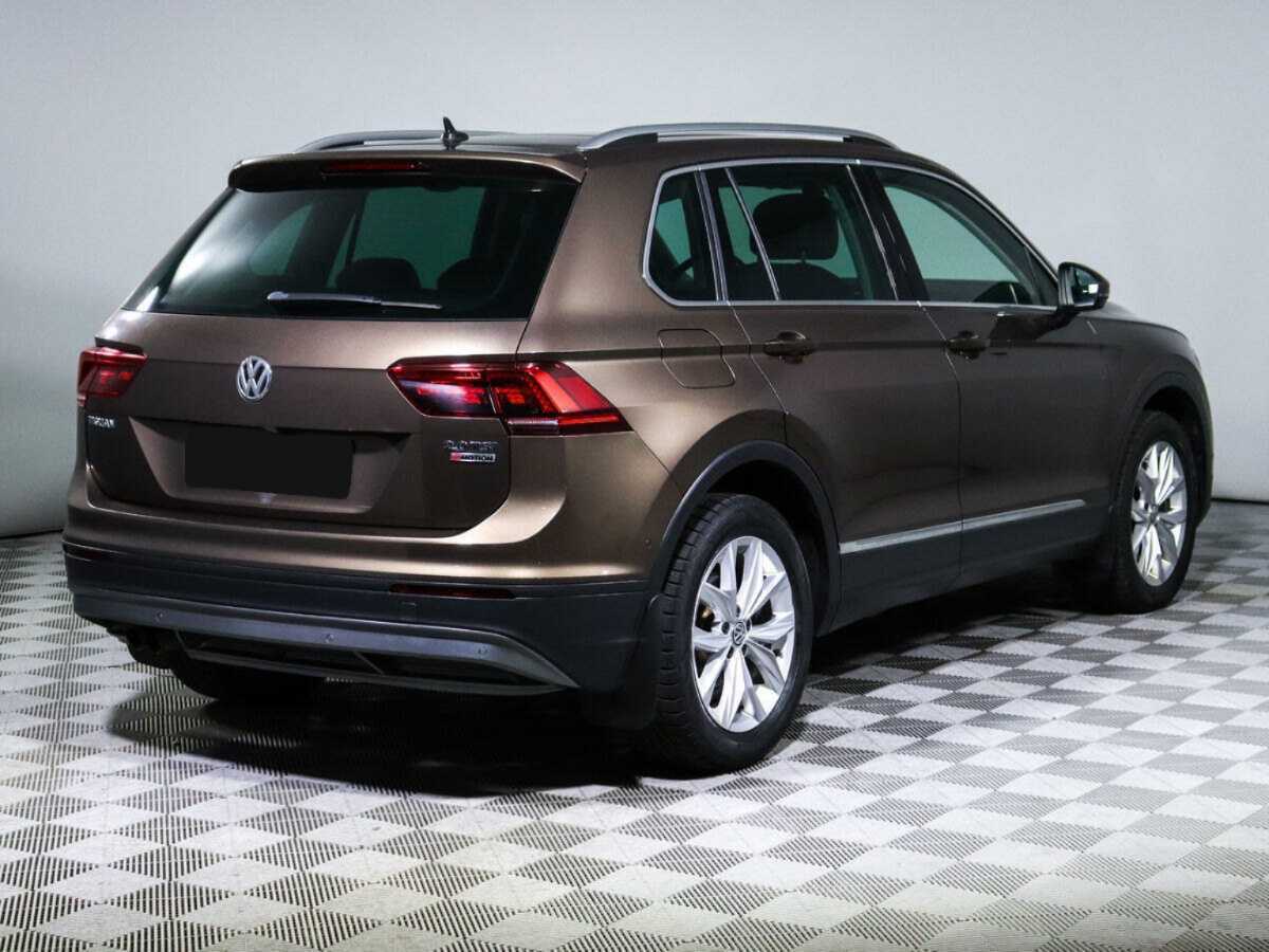 Volkswagen Tiguan б/у, 2017, Роботизированная. Фото: #3