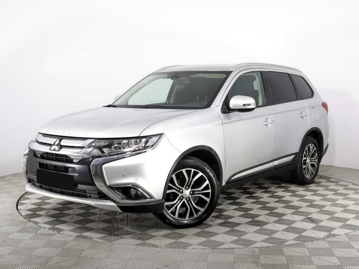 Mitsubishi Outlander б/у, 2017, Вариатор. Фото: #0