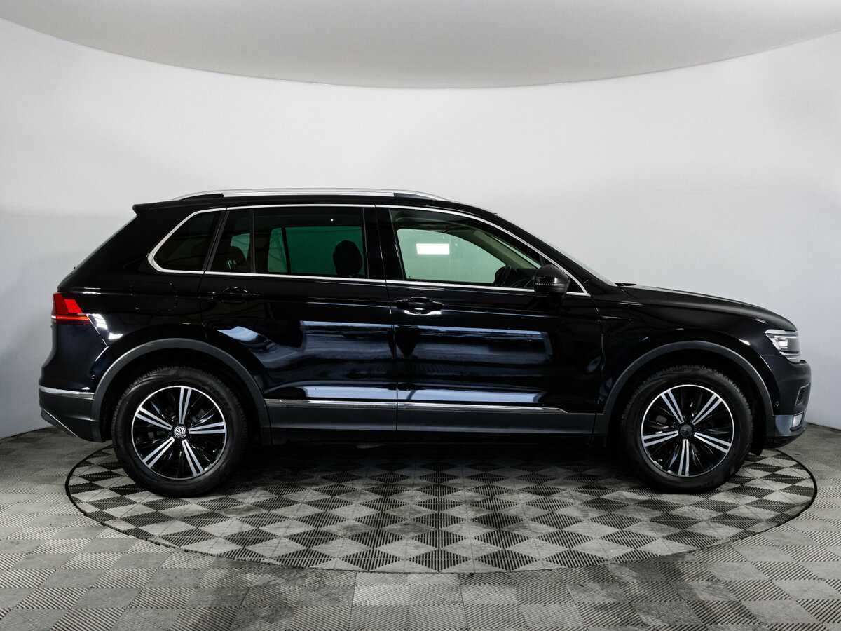 Volkswagen Tiguan б/у, 2018, Роботизированная. Фото: #3