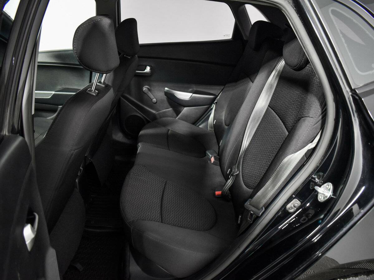 Kia Rio б/у, 2016, Механическая. Фото: #10