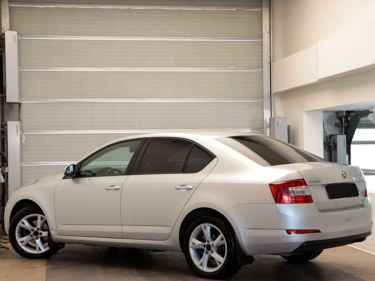 Skoda Octavia б/у, 2013, Механическая. Фото: #5