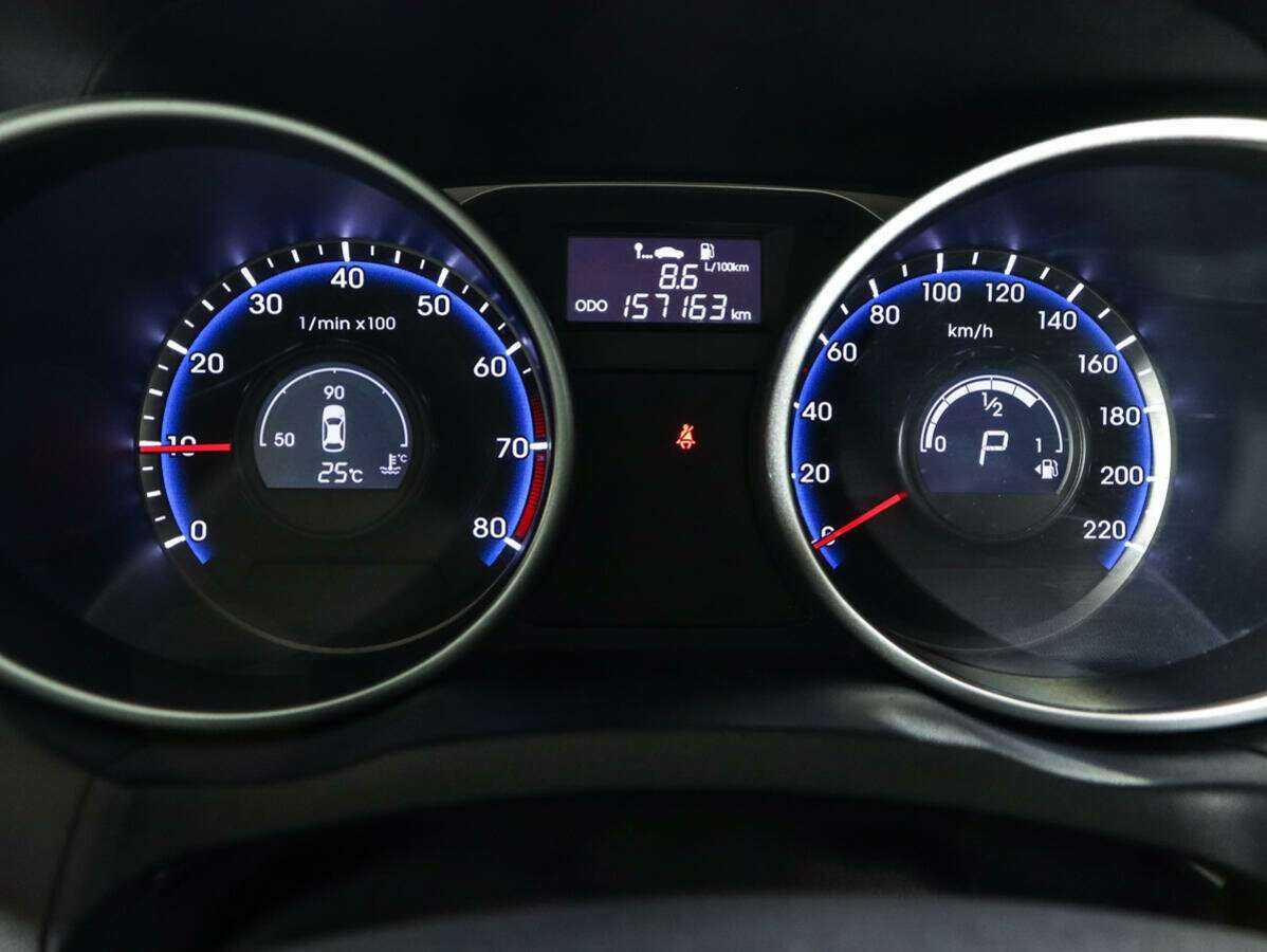 Hyundai ix35 б/у, 2014, Автоматическая. Фото: #10