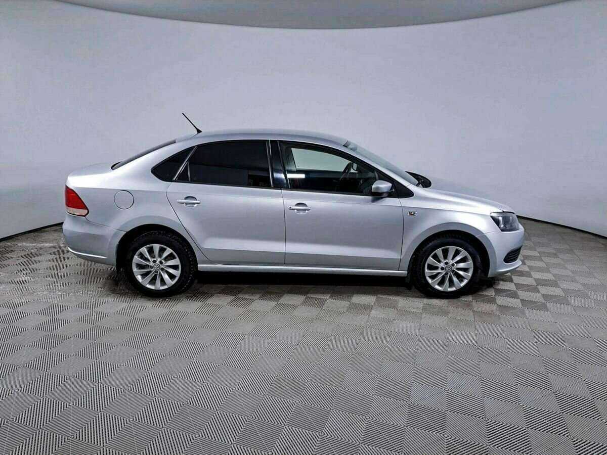 Volkswagen Polo б/у, 2014, Механическая. Фото: #3