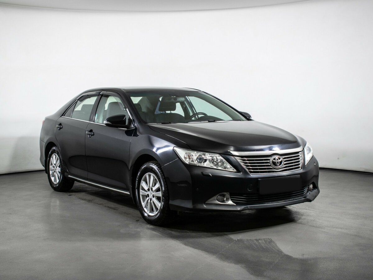 Toyota Camry б/у, 2013, Автоматическая. Фото: #2