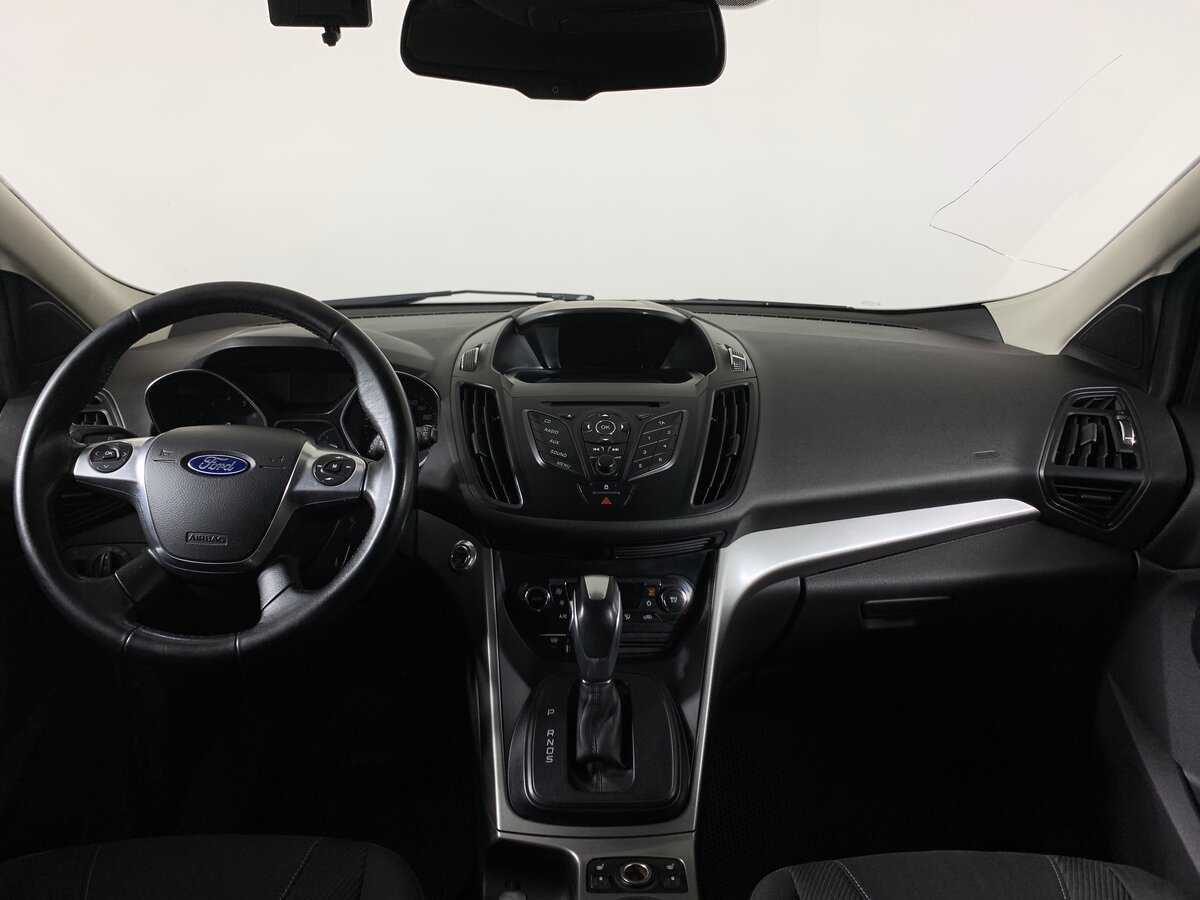 Ford Kuga б/у, 2015, Автоматическая. Фото: #11
