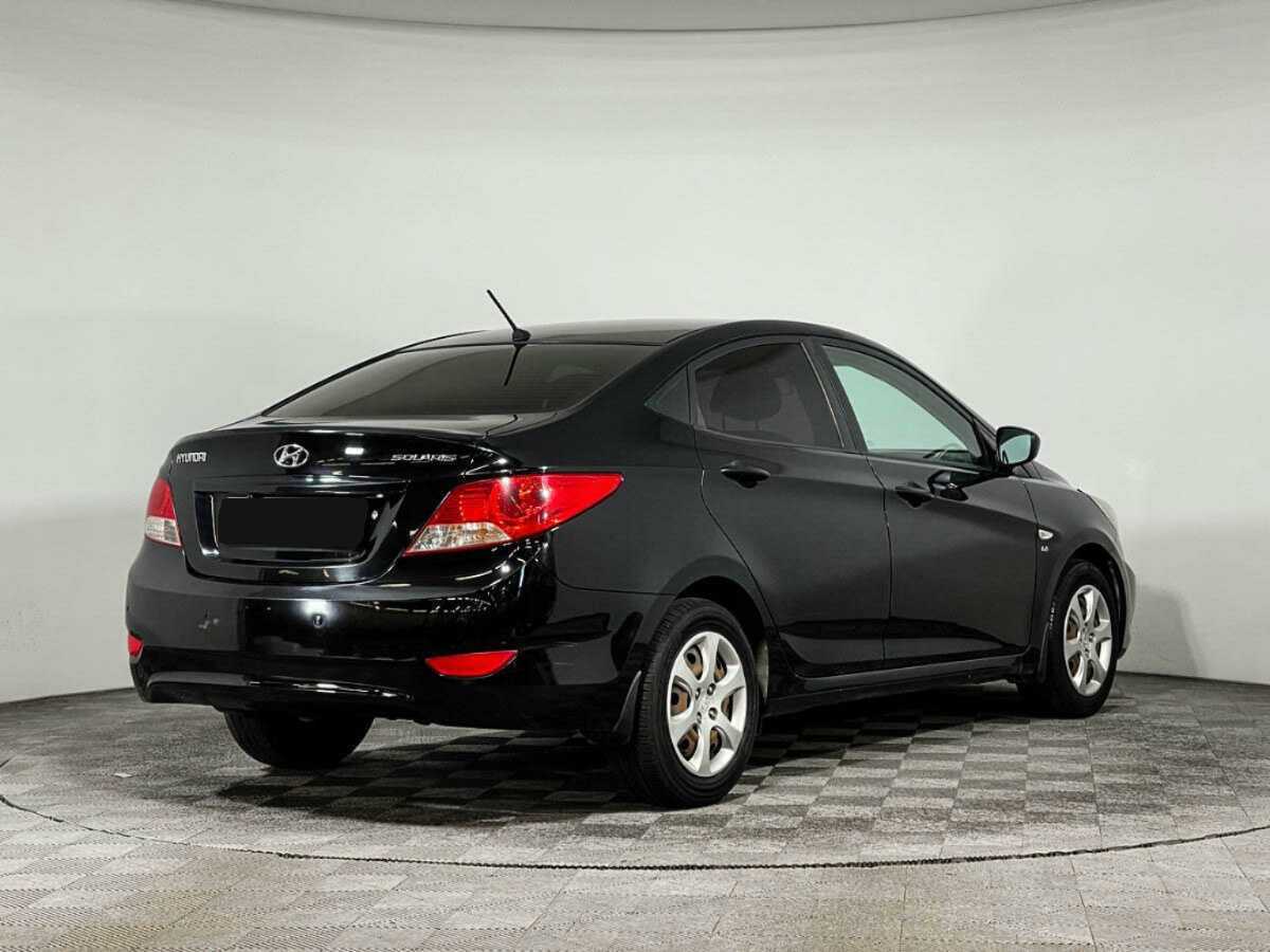 Hyundai Solaris б/у, 2012, Механическая. Фото: #4
