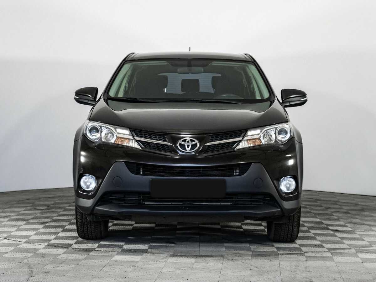 Toyota RAV4 б/у, 2015, Механическая. Фото: #1