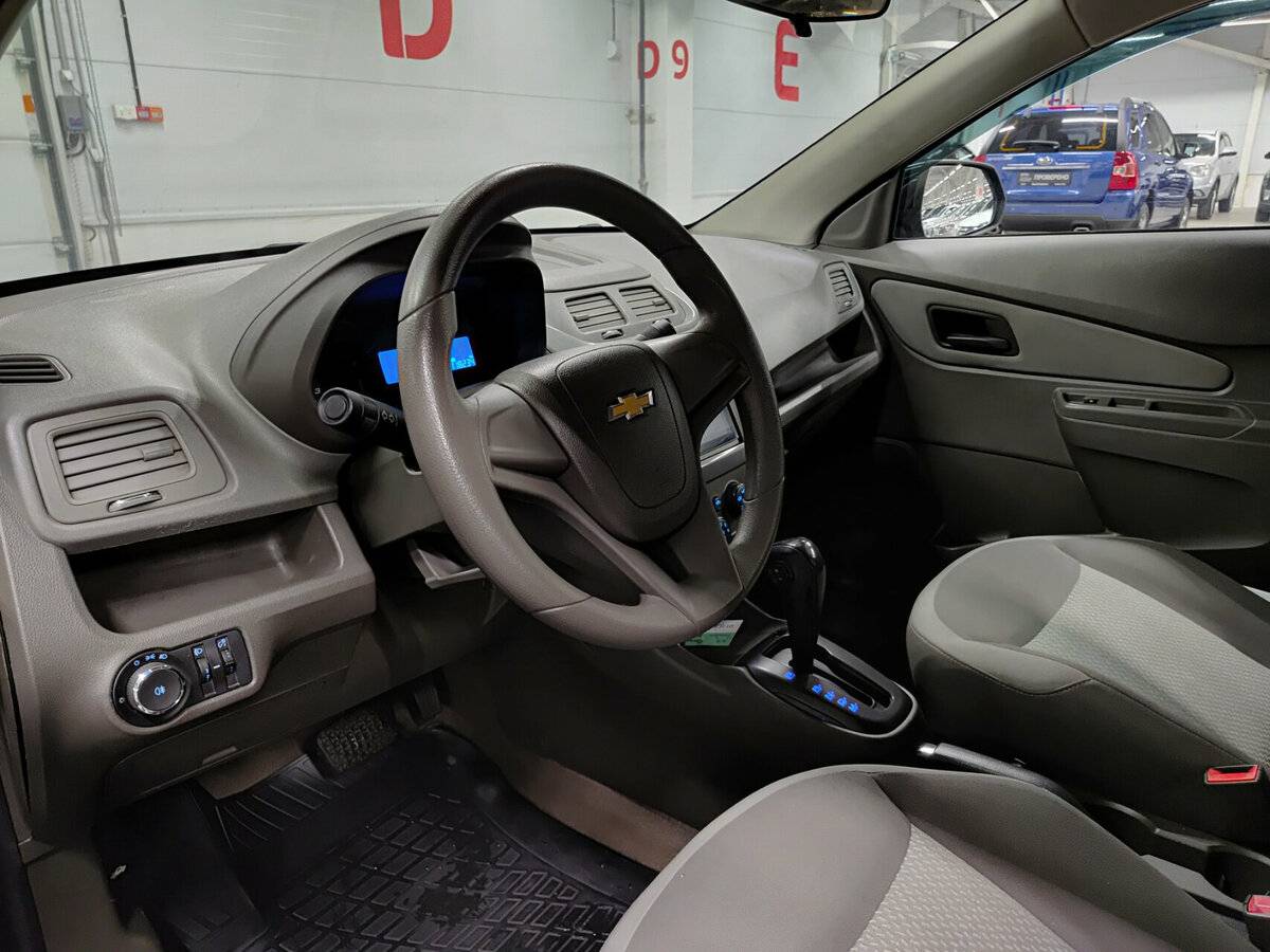 Chevrolet Cobalt б/у, 2013, Автоматическая. Фото: #13