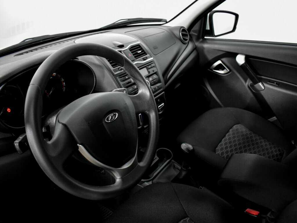 Lada (ВАЗ) Granta б/у, 2020, Механическая. Фото: #8