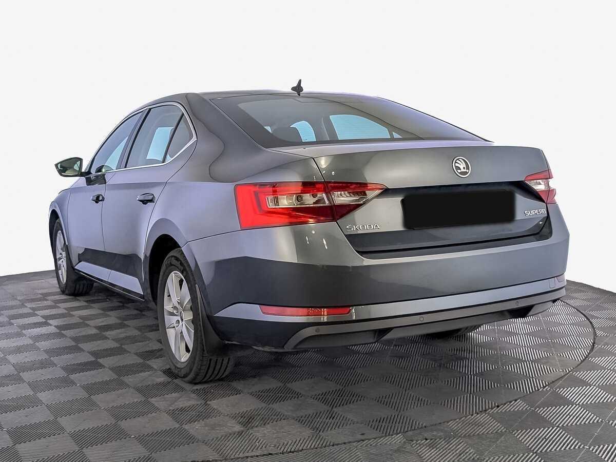 Skoda Superb б/у, 2019, Роботизированная. Фото: #6