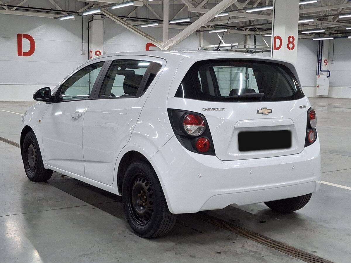 Chevrolet Aveo б/у, 2015, Автоматическая. Фото: #6